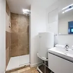 Immeuble Idéal Groupe - Gare à Proximité 19 Pers * Clermont-Ferrand