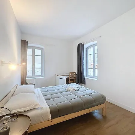 Apartment Immeuble Ideal Groupe - Gare A Proximite 19 Pers Clermont-Ferrand